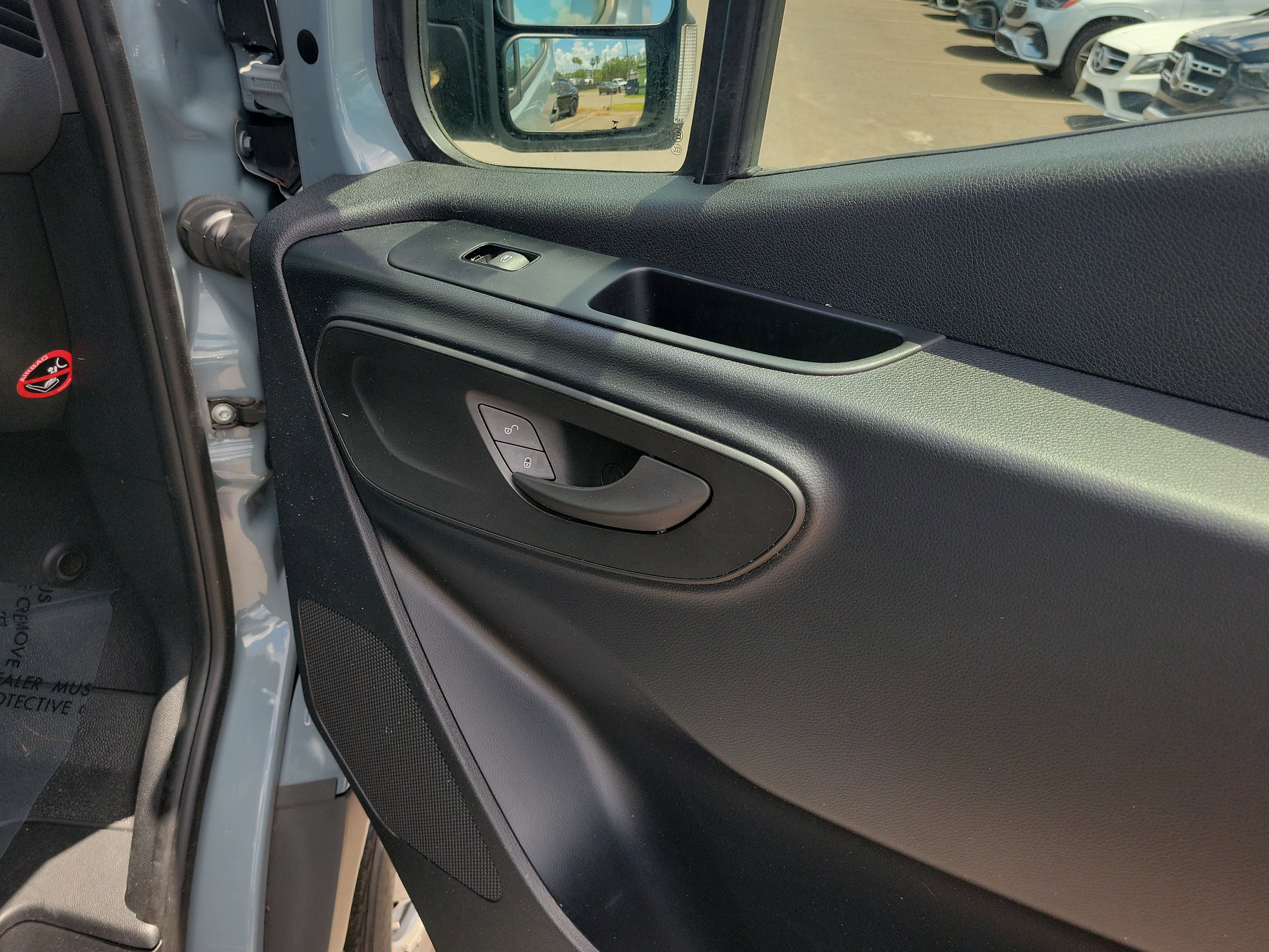 Used 2024 Mercedes-Benz Sprinter 2500 image 14