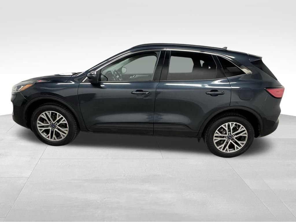 Used 2022 Ford Escape SEL w/ Equipment Group 302A image 3