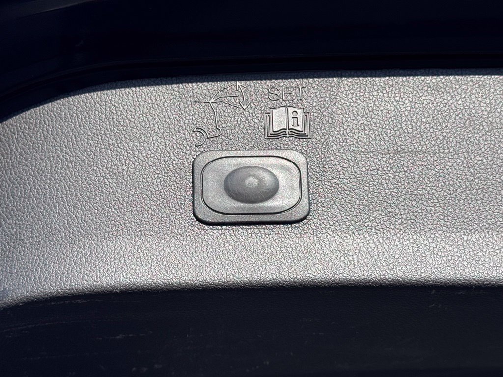 Used 2014 Ford Escape SE w/ Equipment Group 201A AWD/4WD image 36