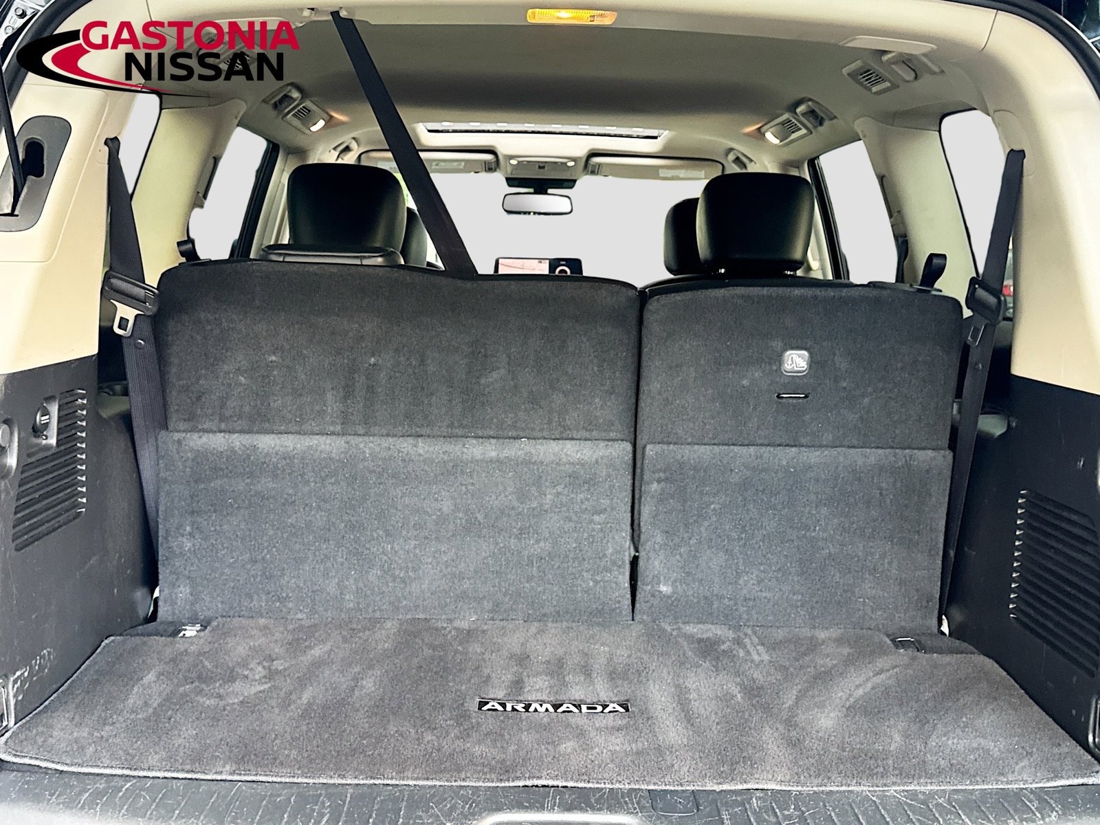 Used 2024 Nissan Armada SL w/ Captain's Chairs Package AWD/4WD image 34