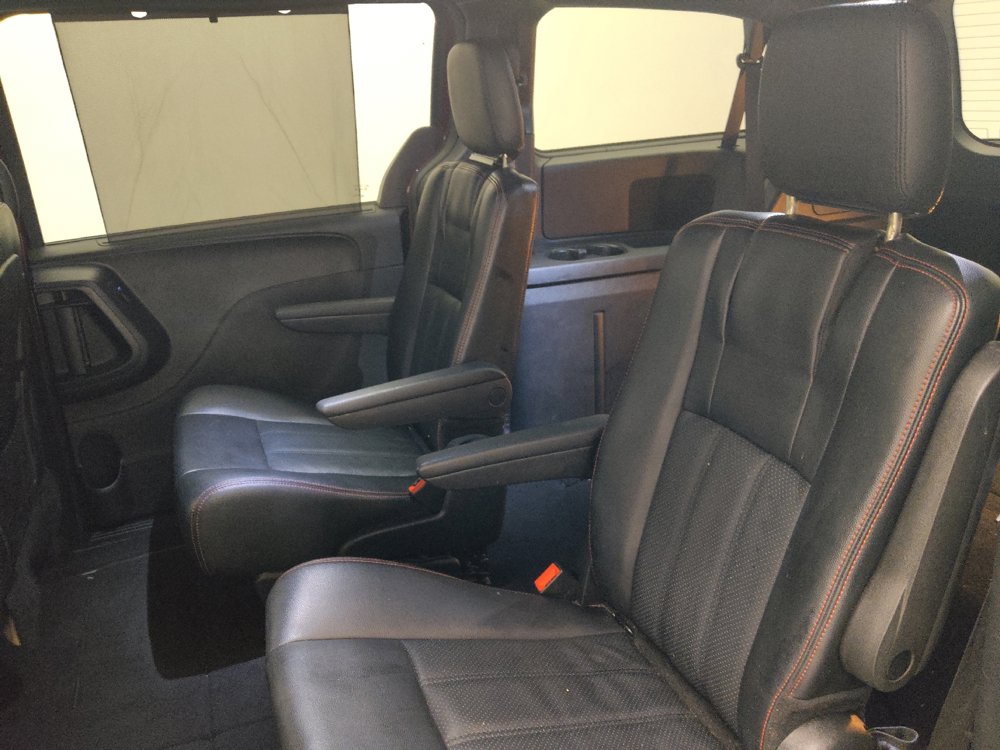 Used 2019 Dodge Grand Caravan GT FWD image 18