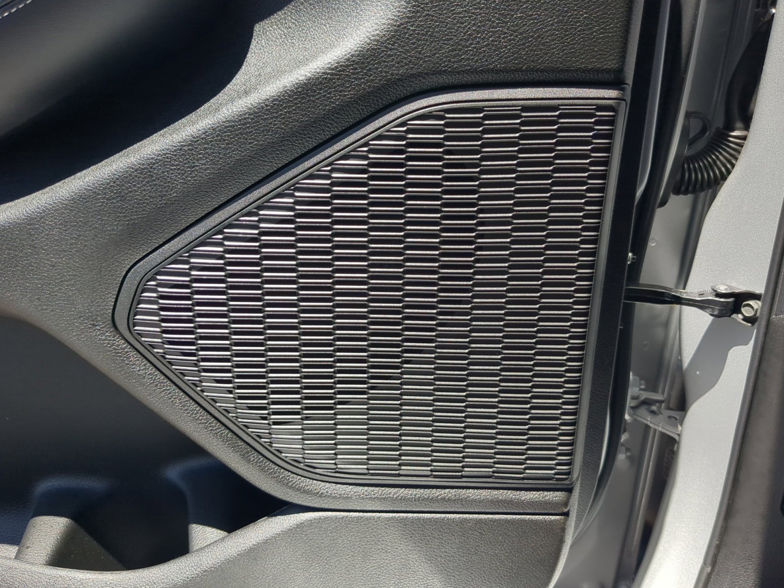 New 2025 Jeep Grand Cherokee Limited w/ Black Appearance Package image 27