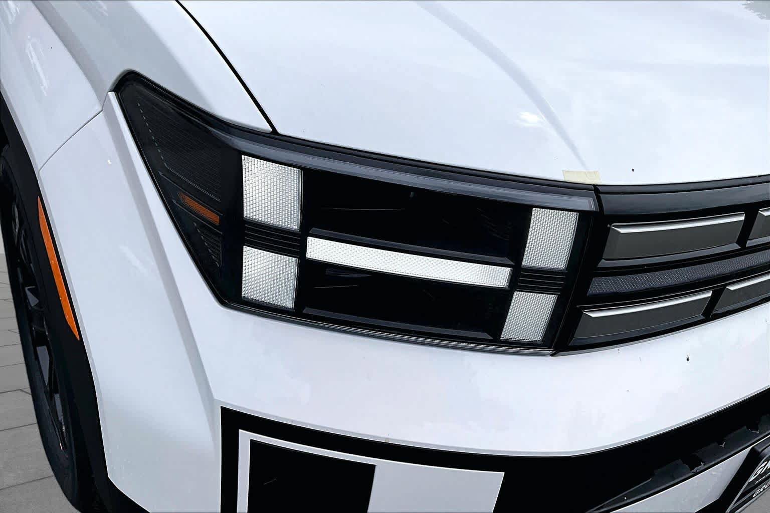 New 2026 Hyundai Santa Fe SE AWD/4WD image 18