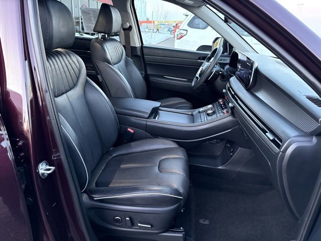 Used 2023 Hyundai Palisade Limited image 16