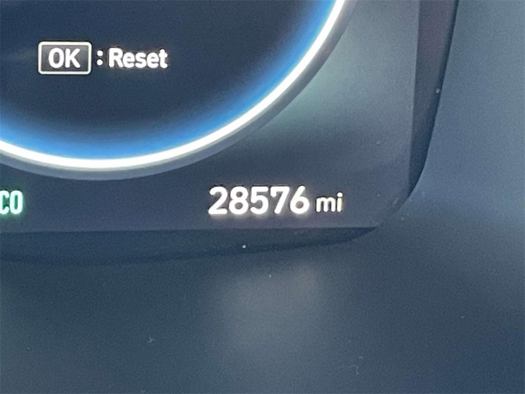 Certified 2022 Hyundai Santa Fe Limited image 27