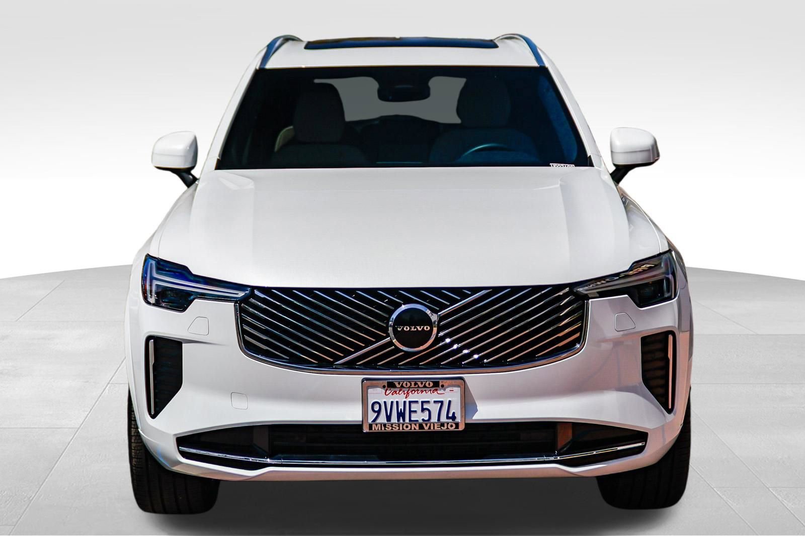 Used 2026 Volvo XC90 B5 Core image 2