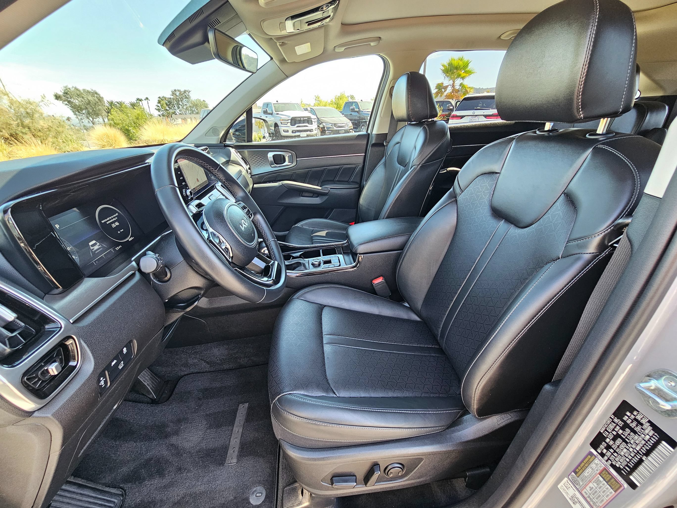Used 2023 Kia Sorento SX FWD image 18