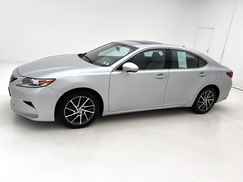Used 2016 Lexus ES 350 w/ Navigation System Package FWD image 6