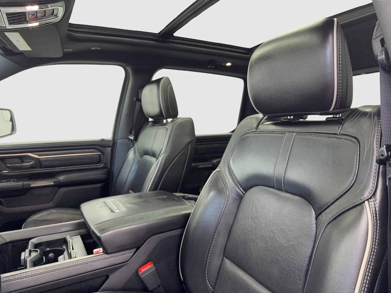 Used 2020 RAM 1500 Limited image 15
