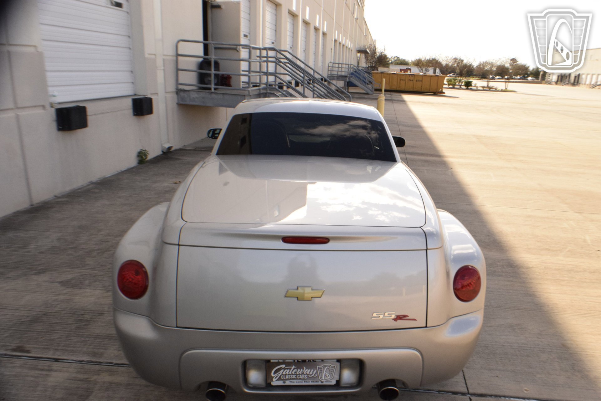 Used 2006 Chevrolet SSR w/ Preferred Equipment Group RWD image 18