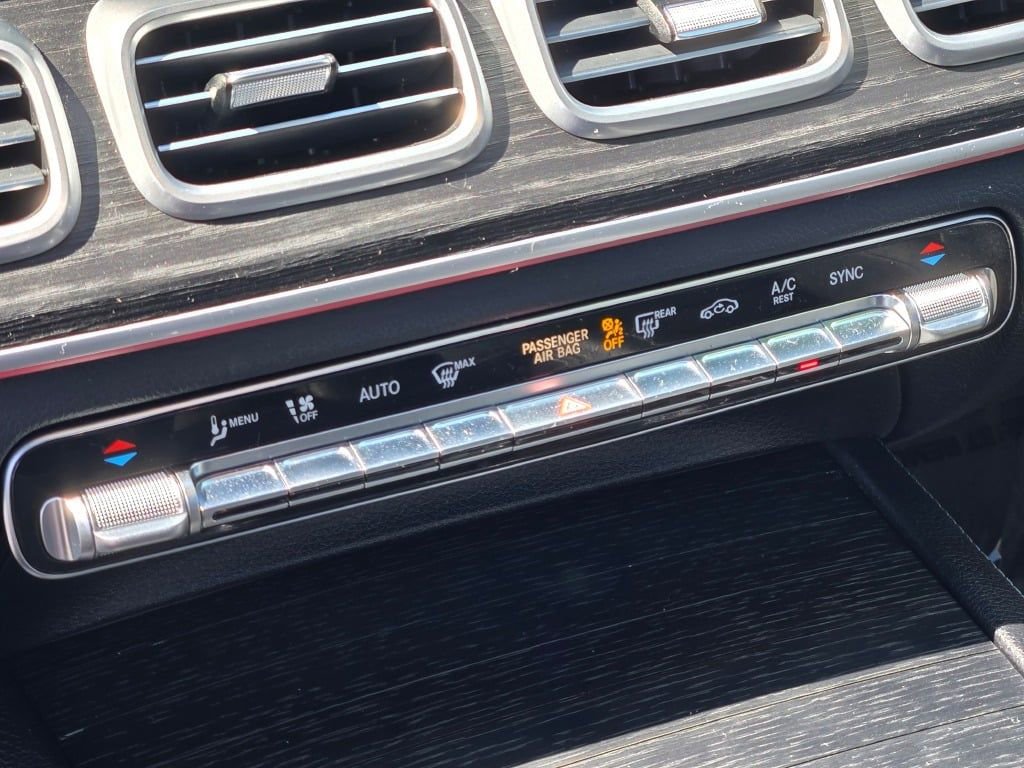 Used 2024 Mercedes-Benz GLE 450 4MATIC image 31