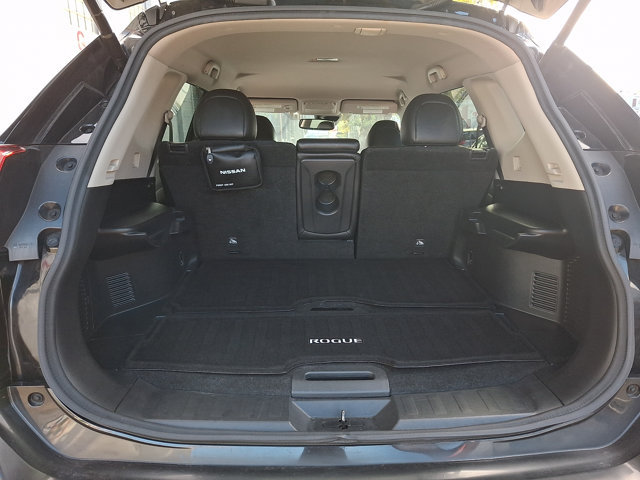 Used 2020 Nissan Rogue SL AWD/4WD image 28