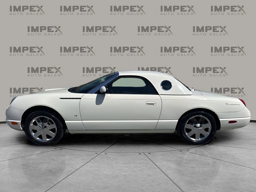 Used 2003 Ford Thunderbird Deluxe image 2