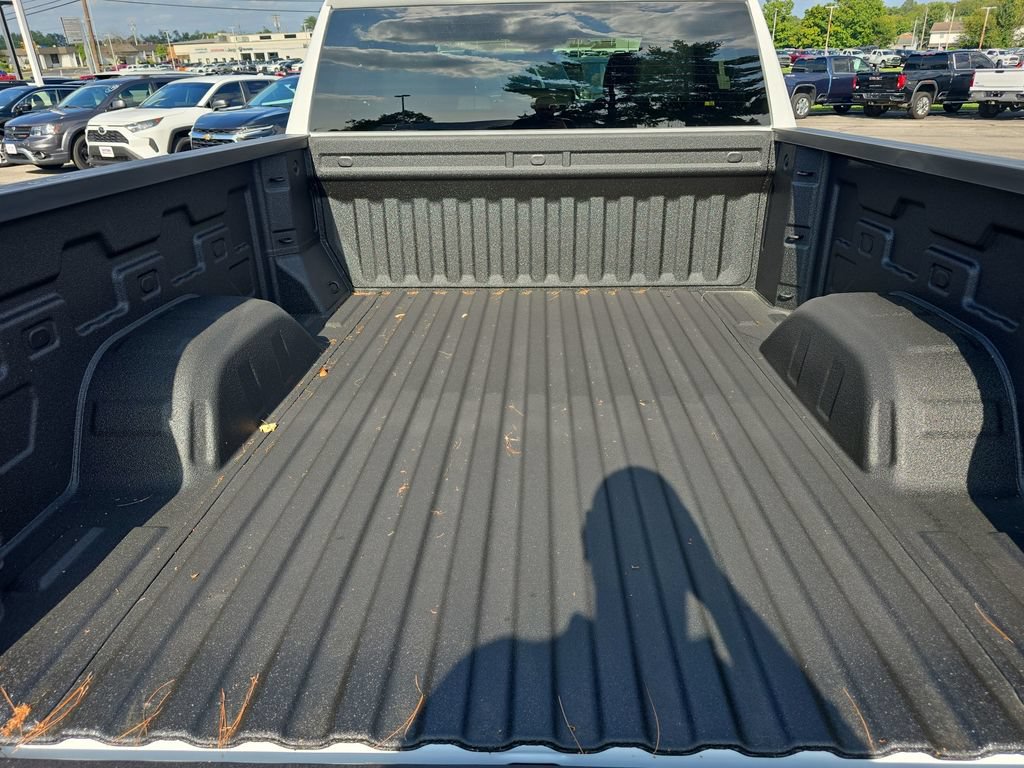 New 2026 Chevrolet Silverado 1500 W/T w/ WT Value Package AWD/4WD image 12