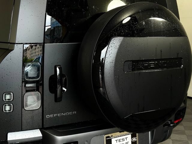 New 2026 Land Rover Defender 130 Outbound AWD/4WD image 15