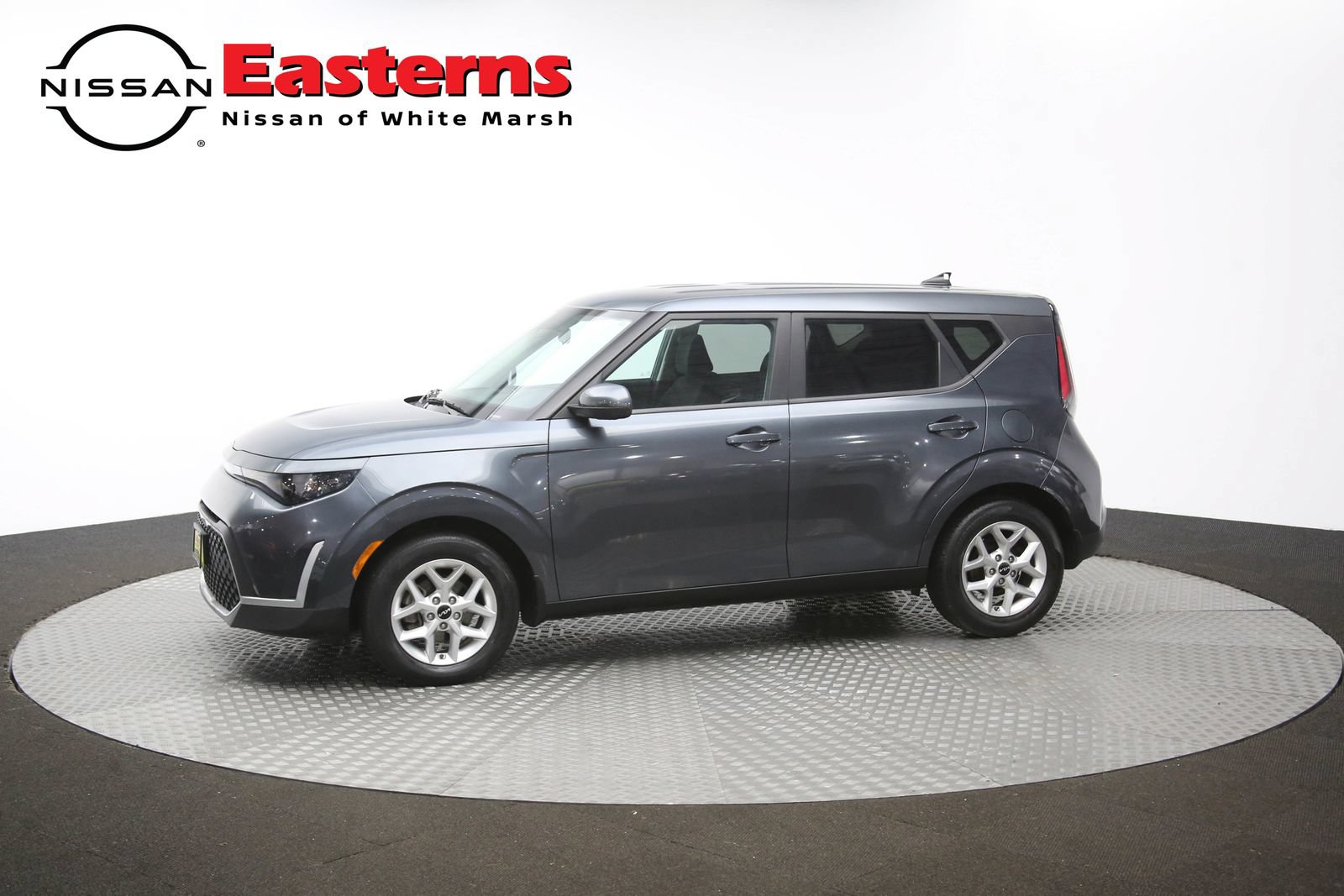Used 2023 Kia Soul LX w/ LX Technology Package FWD image 55