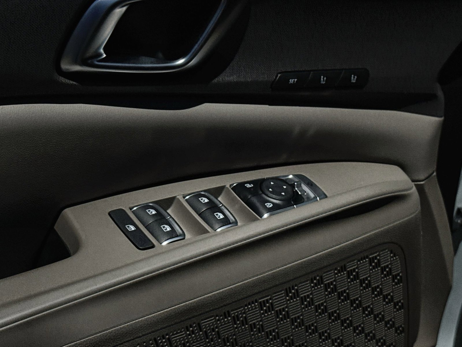 New 2026 Kia Carnival EX FWD image 20