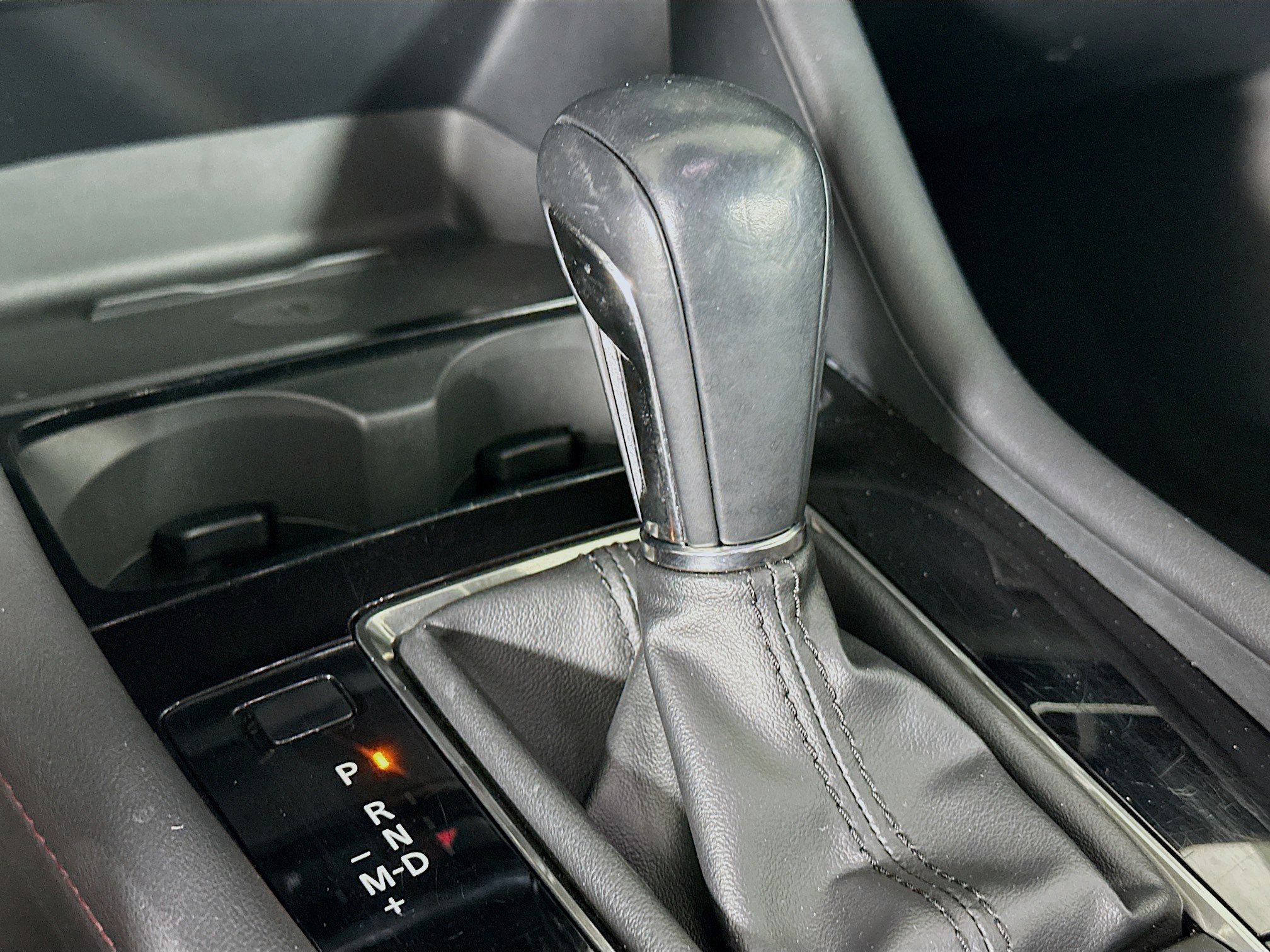 Used 2024 MAZDA MAZDA3 s image 24