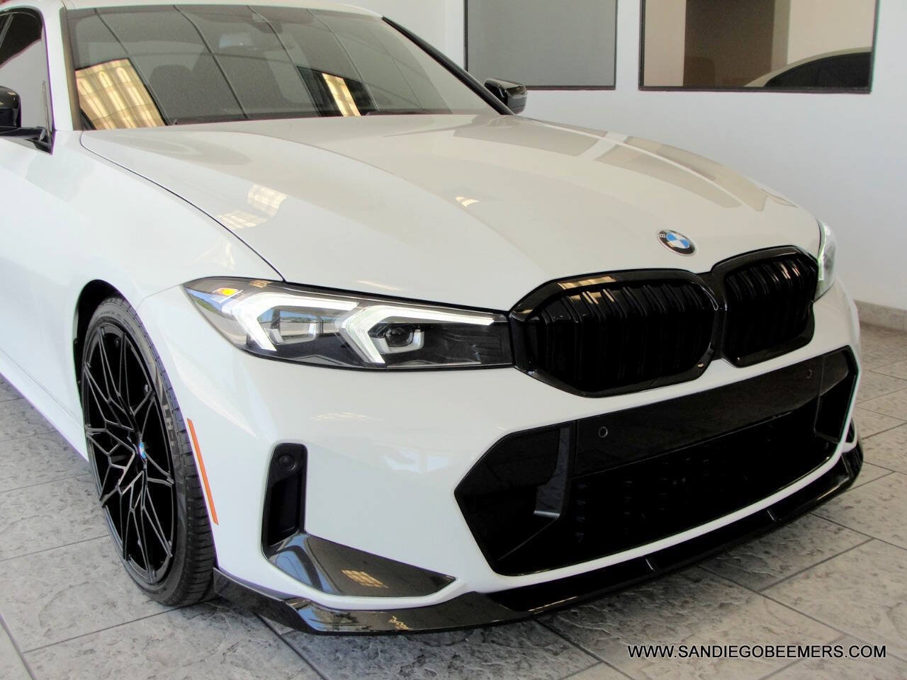 Used 2023 BMW 330i Sedan w/ M Sport Package RWD image 44