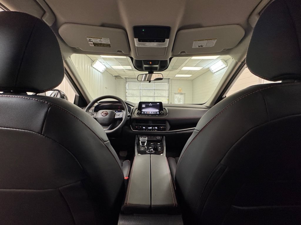 New 2026 Nissan Rogue SV AWD/4WD image 17