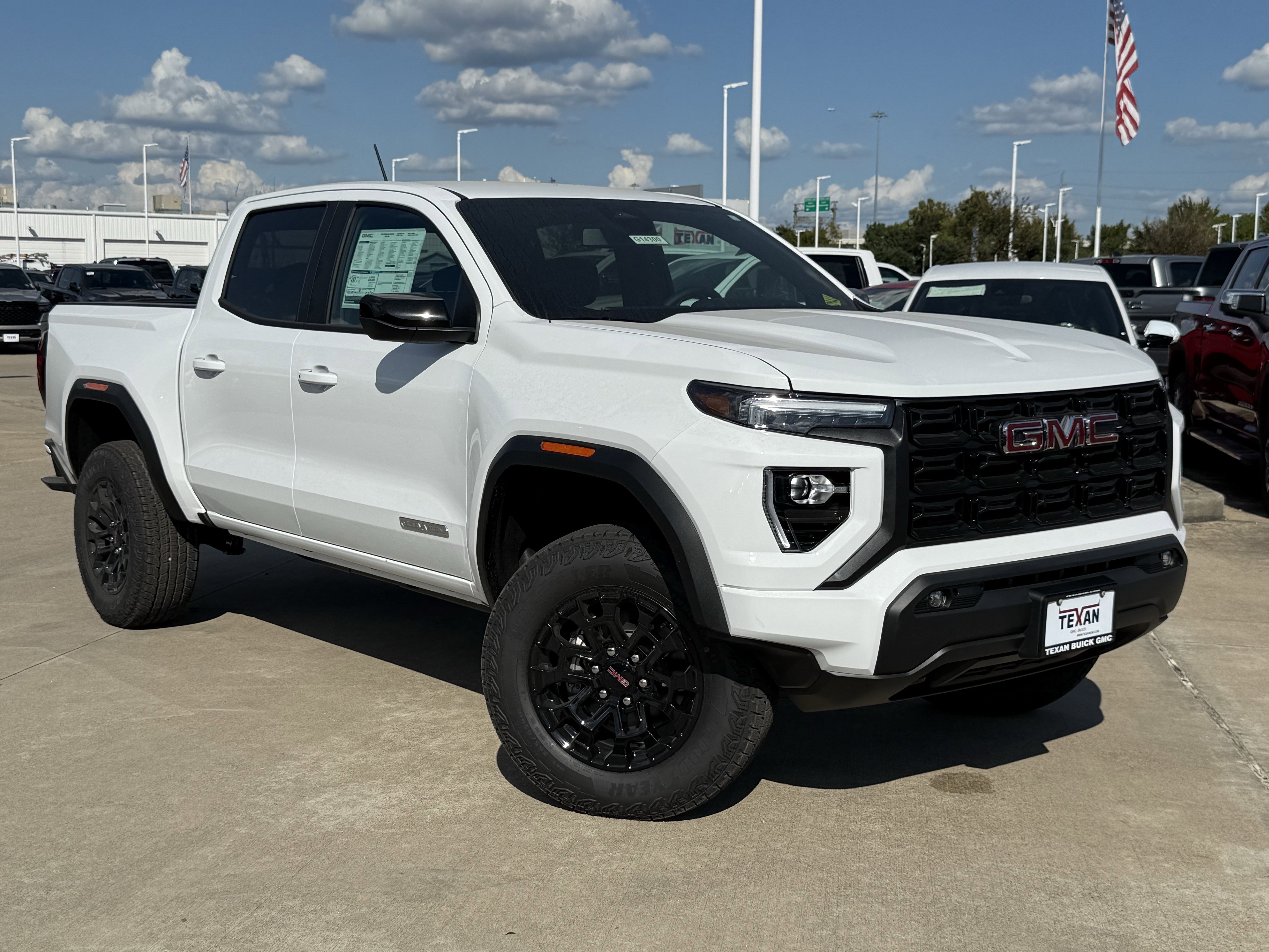 New 2026 GMC Canyon Elevation w/ Convenience Package image 2