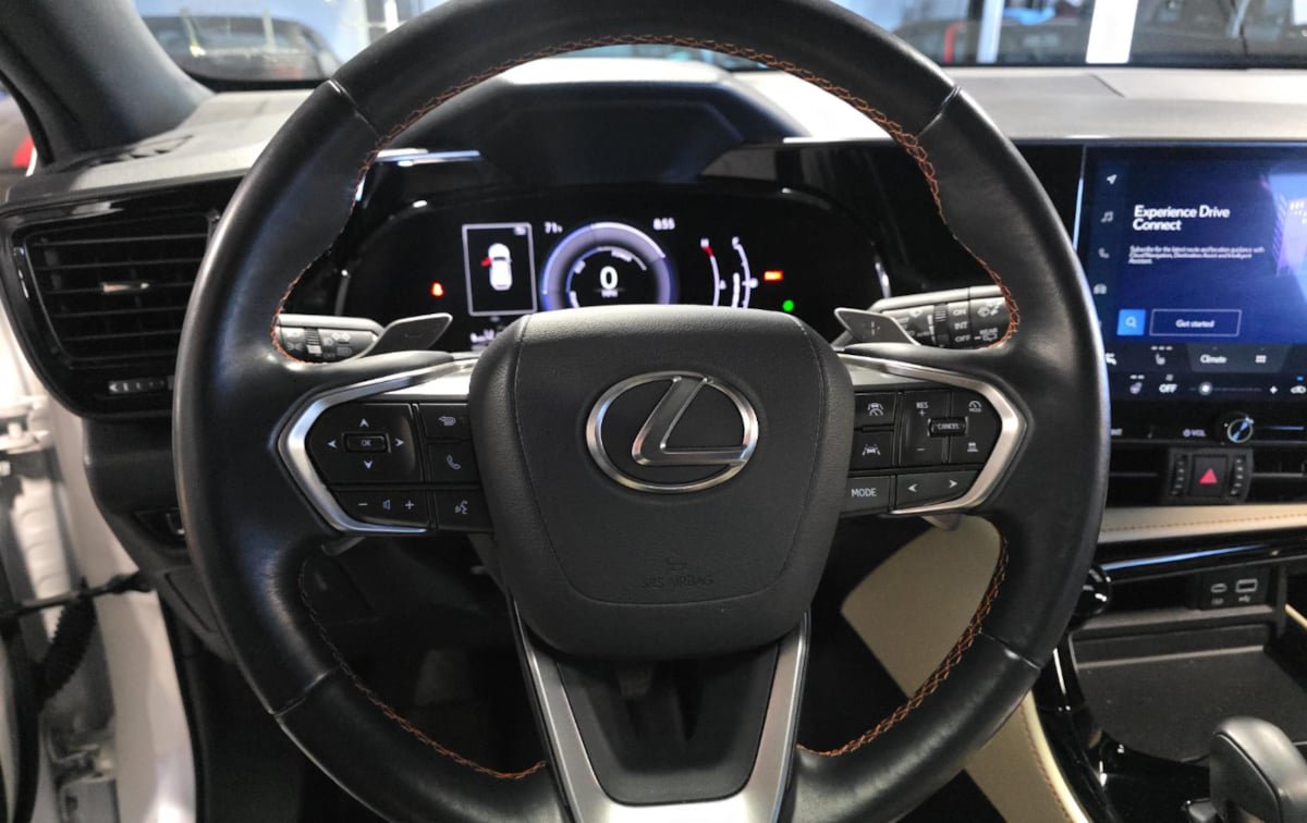 Used 2024 Lexus NX 350h AWD w/ Cold Area Package image 8