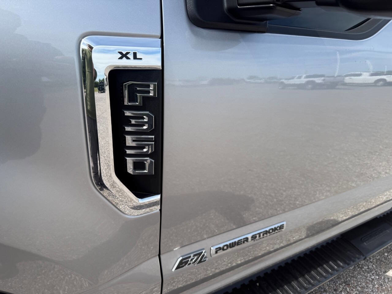 Used 2020 Ford F350 XL w/ Power Equipment Group AWD/4WD image 14