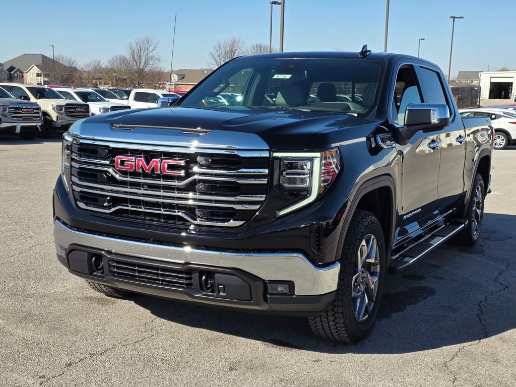 New 2026 GMC Sierra 1500 SLT w/ SLT Premium Package image 3