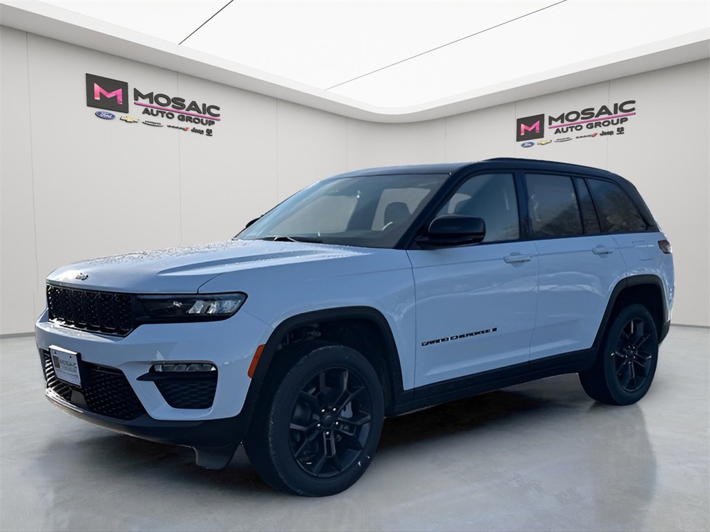 New 2025 Jeep Grand Cherokee Limited image 3
