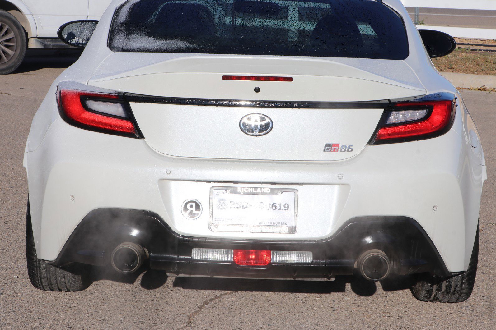 Used 2024 Toyota GR86 Premium image 6