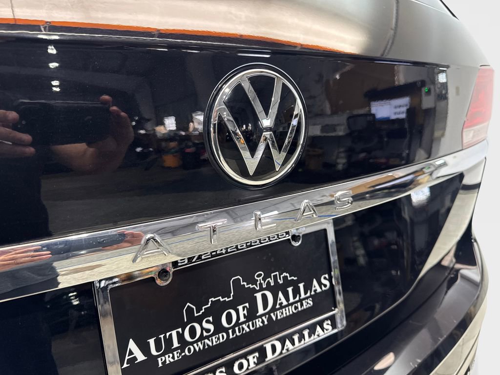 Used 2022 Volkswagen Atlas SE w/ Panoramic Sunroof Package FWD image 21