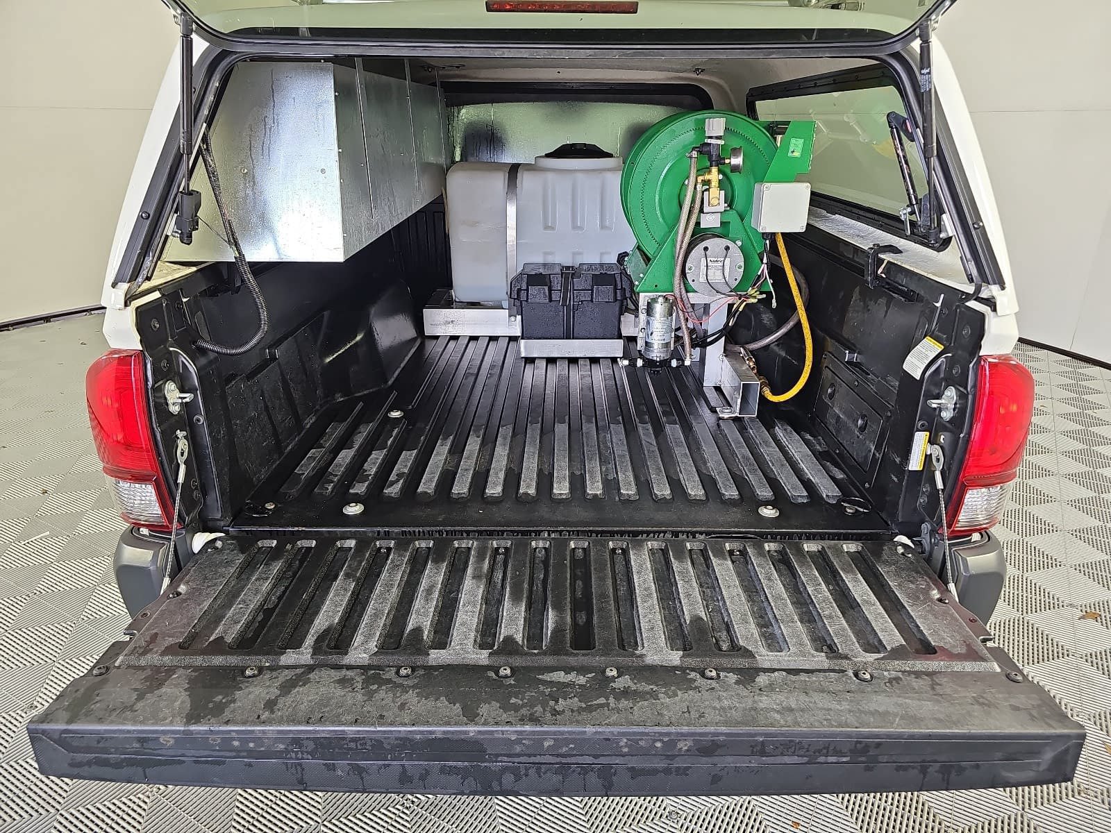 Used 2023 Toyota Tacoma SR RWD image 11