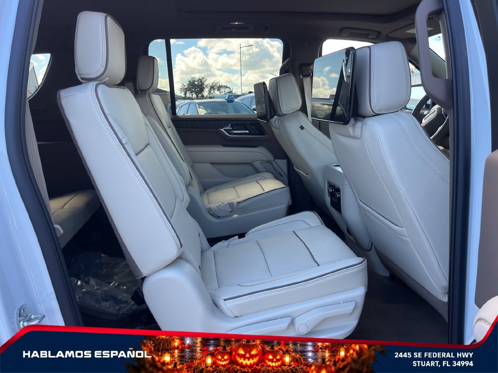 New 2027 GMC Yukon XL Denali w/ Denali Reserve Package AWD/4WD image 18