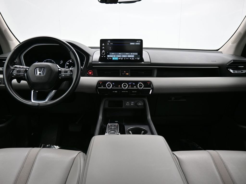 Certified 2023 Honda Pilot EX-L image 45