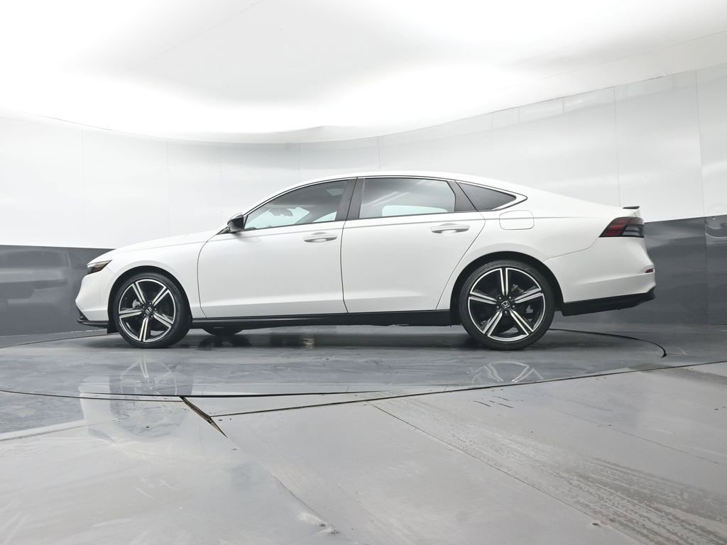 Used 2023 Honda Accord Sport image 27