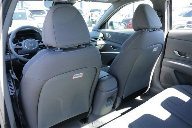 Used 2026 Hyundai Elantra Sport image 18