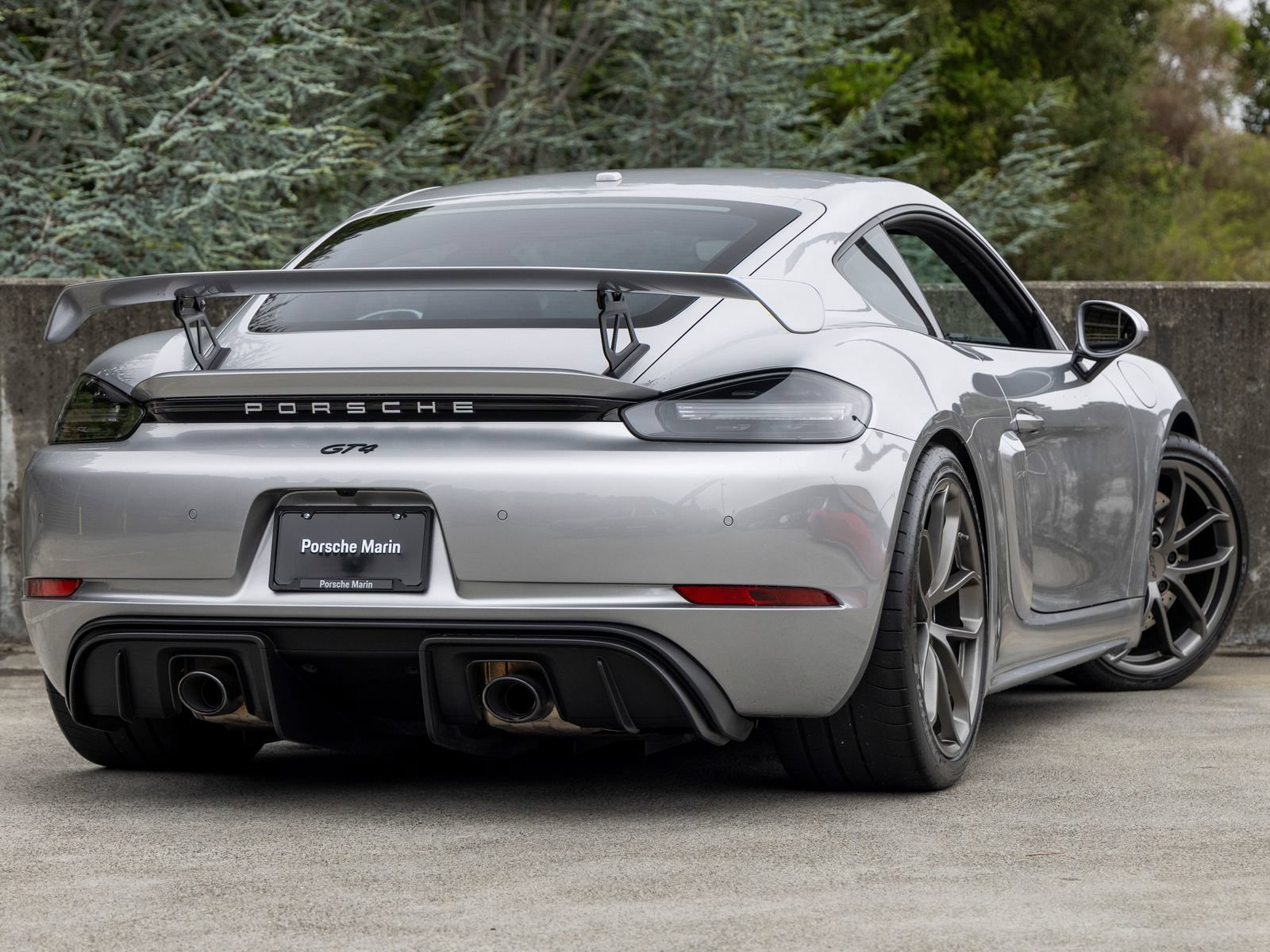 Certified 2020 Porsche 718 Cayman GT4 RWD image 11