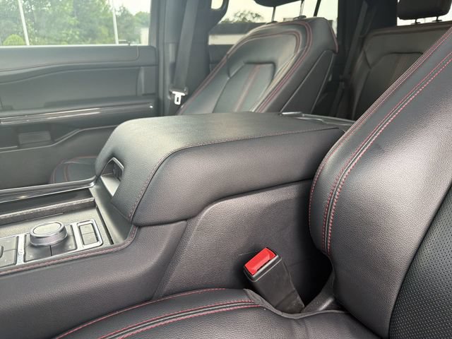 Used 2023 Ford Expedition Limited AWD/4WD image 21
