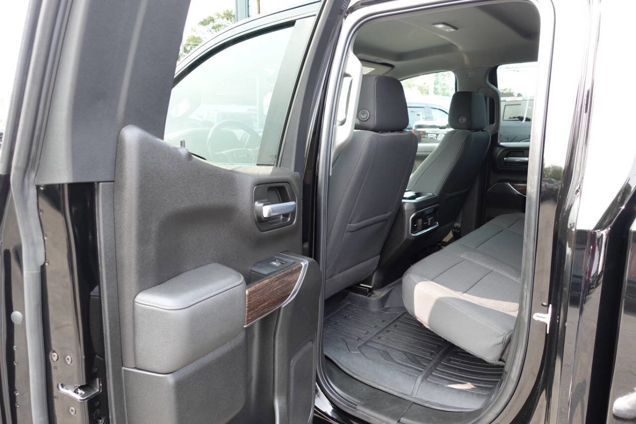 Used 2022 GMC Sierra 1500 Elevation w/ X31 Off-Road Package AWD/4WD image 17