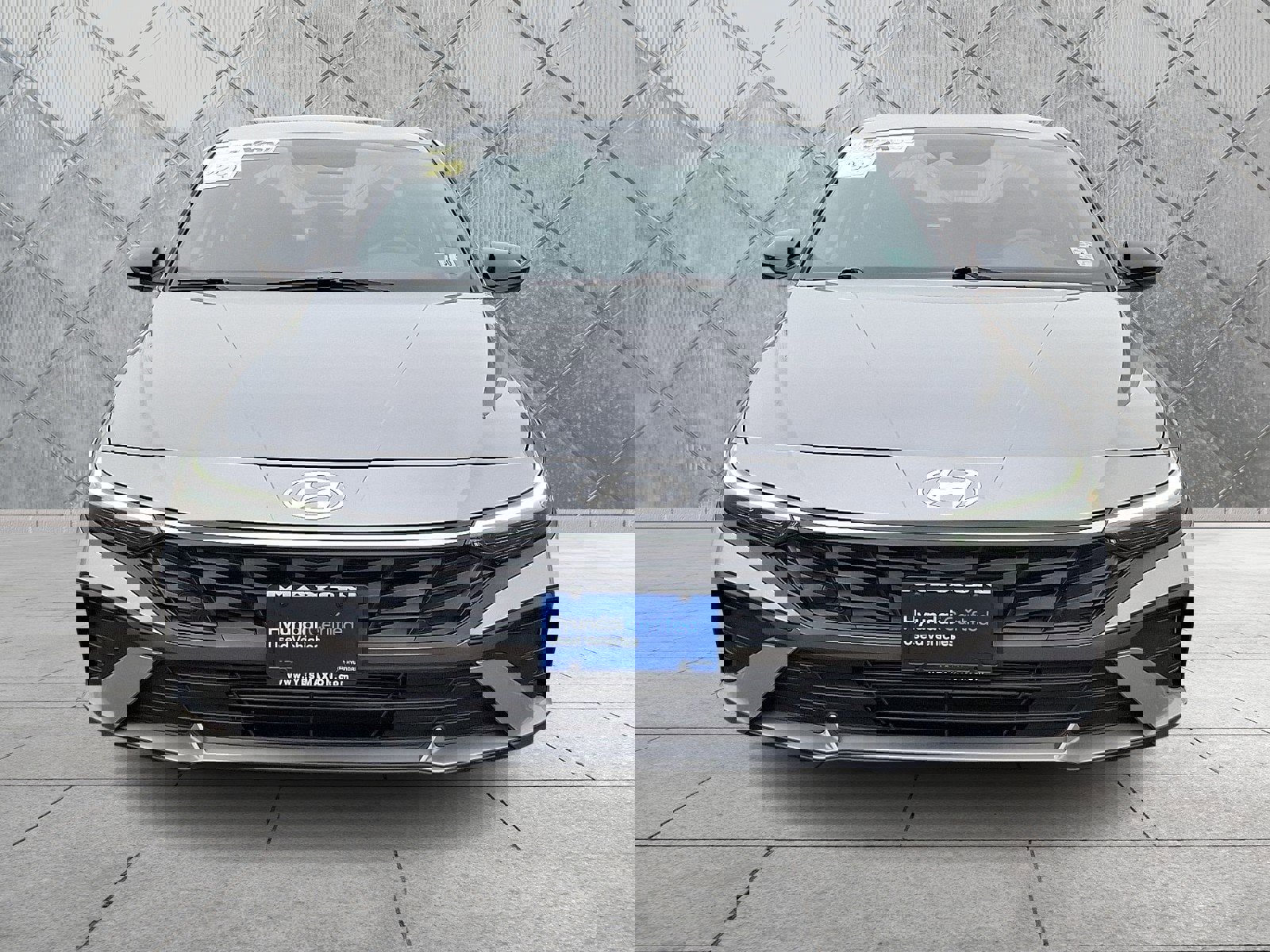 Certified 2025 Hyundai Elantra Sport image 2