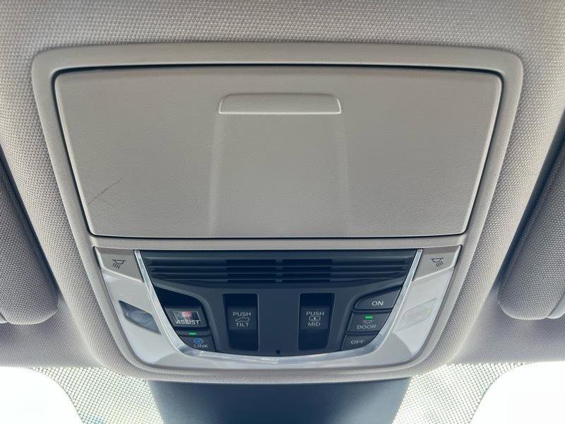 Used 2022 Acura MDX SH-AWD w/ Advance Package image 38