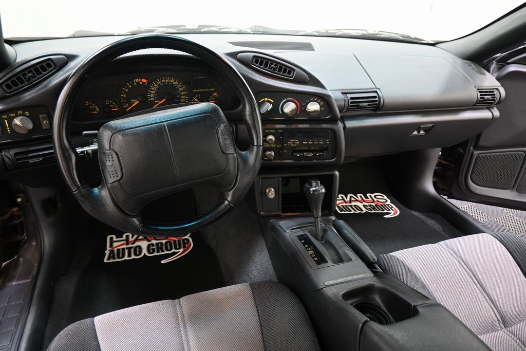 Used 1993 Chevrolet Camaro Z28 image 4