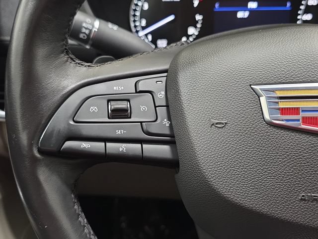 Used 2019 Cadillac XT4 Premium Luxury w/ Cold Weather Package AWD/4WD image 16