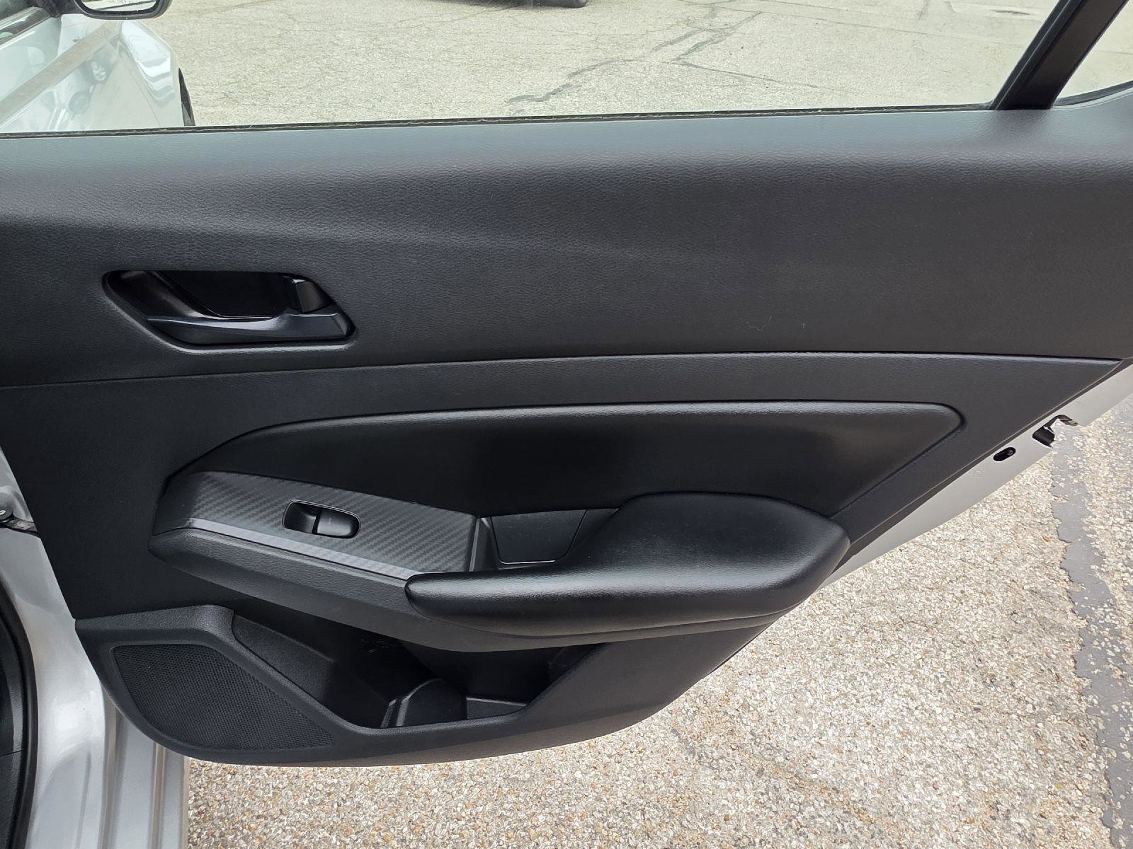 Used 2024 Nissan Altima 2.5 S image 28