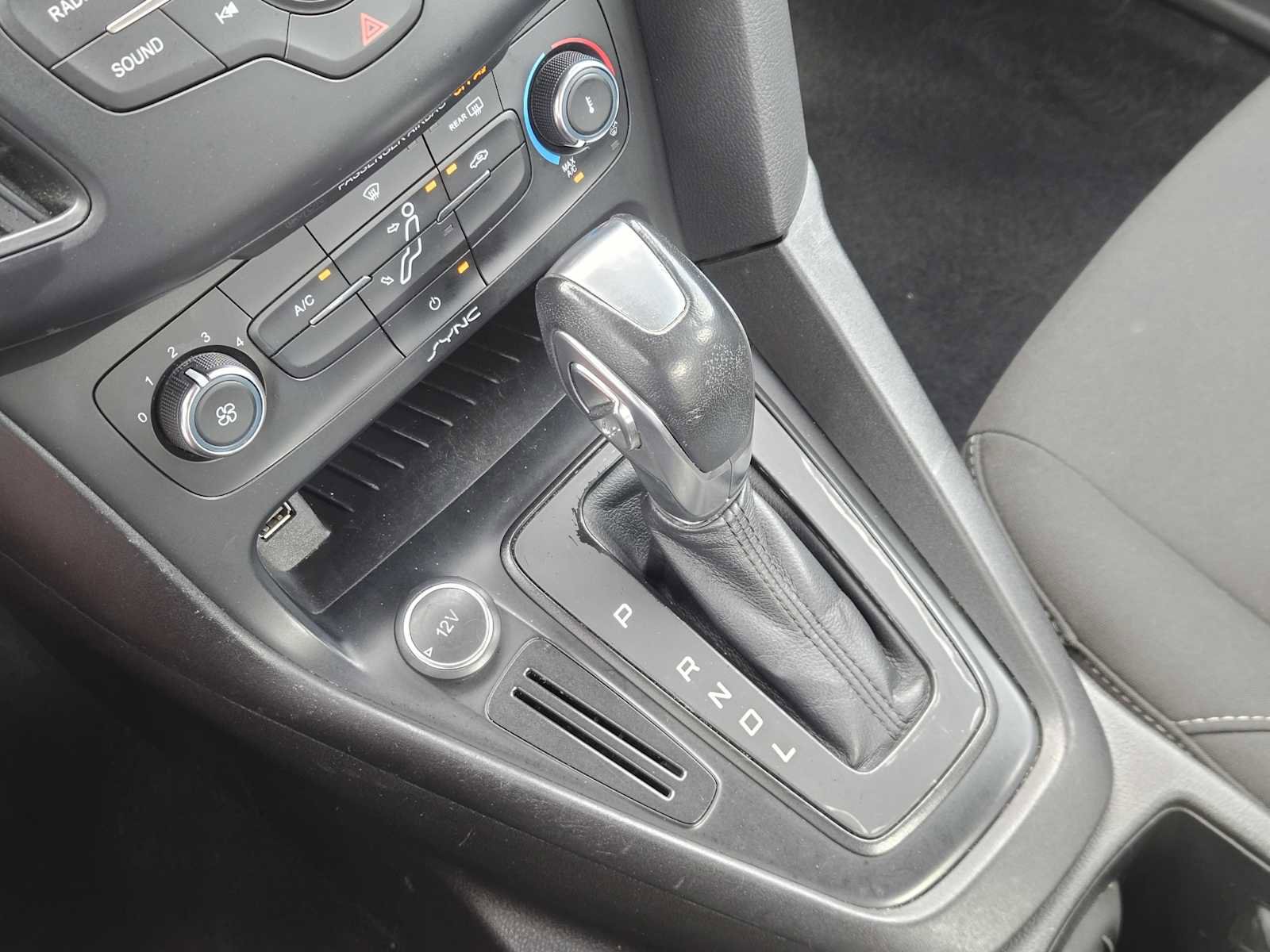 Used 2016 Ford Focus SE image 20