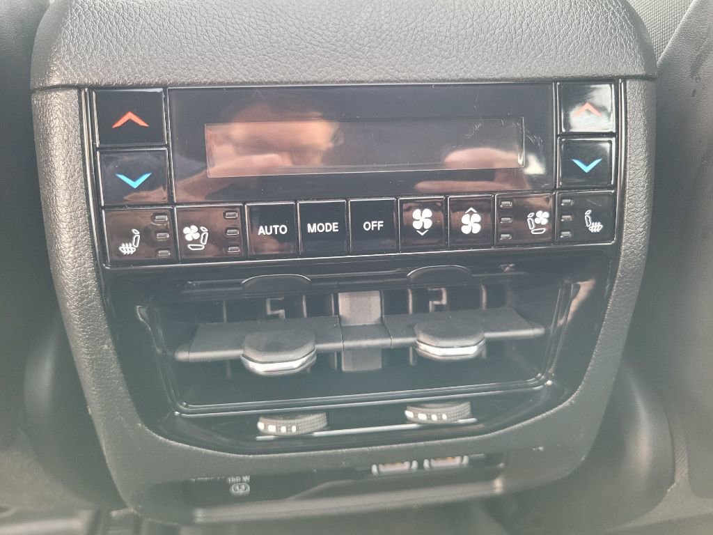 Used 2023 Jeep Grand Cherokee L Summit image 60