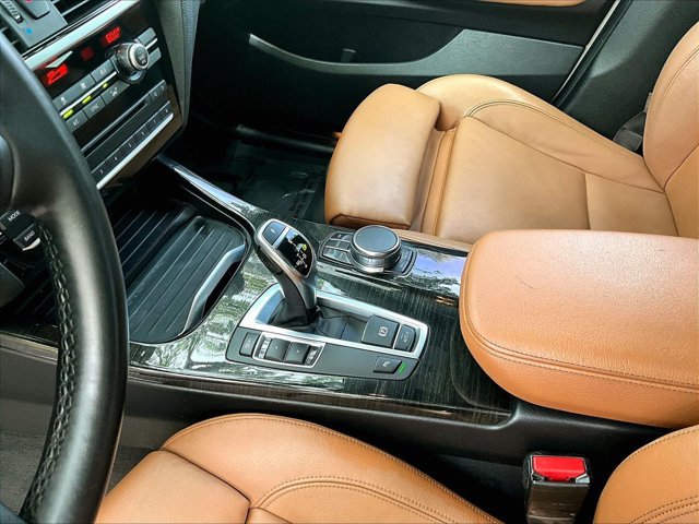 Used 2017 BMW X3 sDrive28i RWD image 15