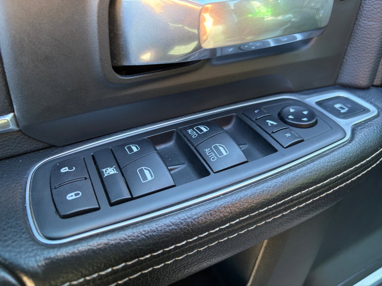 Used 2020 RAM 2500 Laramie image 16