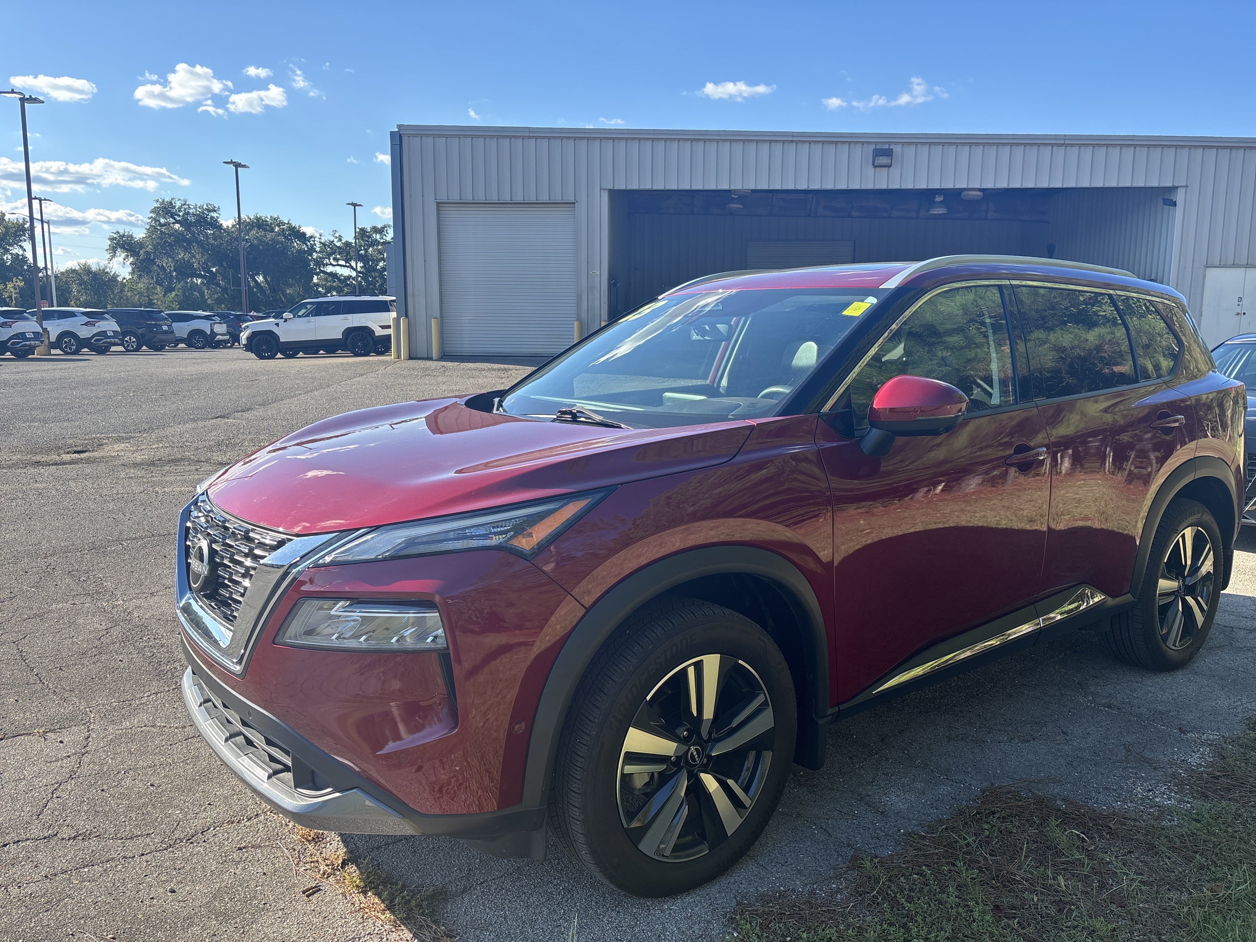 Used 2023 Nissan Rogue SL w/ SL Premium Package