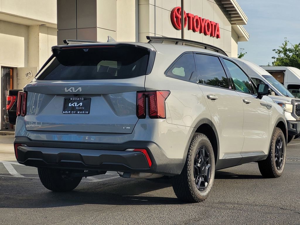 Used 2024 Kia Sorento SX Prestige w/ Olive Brown Leather Package image 5
